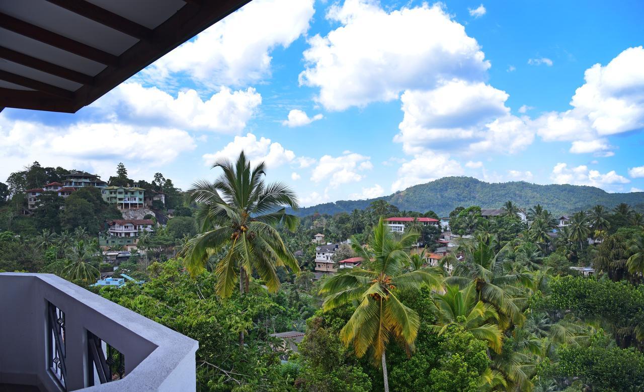 Saru Holiday Apartment - Up To 6 Guests Kandy Dış mekan fotoğraf